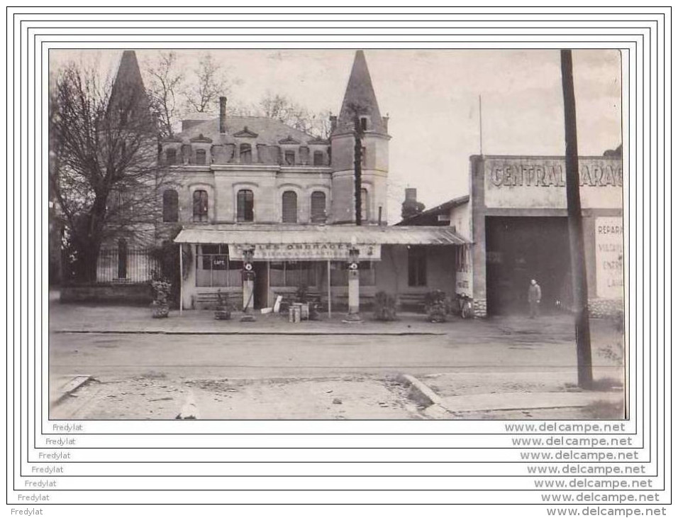 LE PONTET EYRANS EN GIRONDE  CARTE PHOTO  CAFE LES OMBRAGES  ET GARAGE    CPA  CIRCULEE - Other & Unclassified