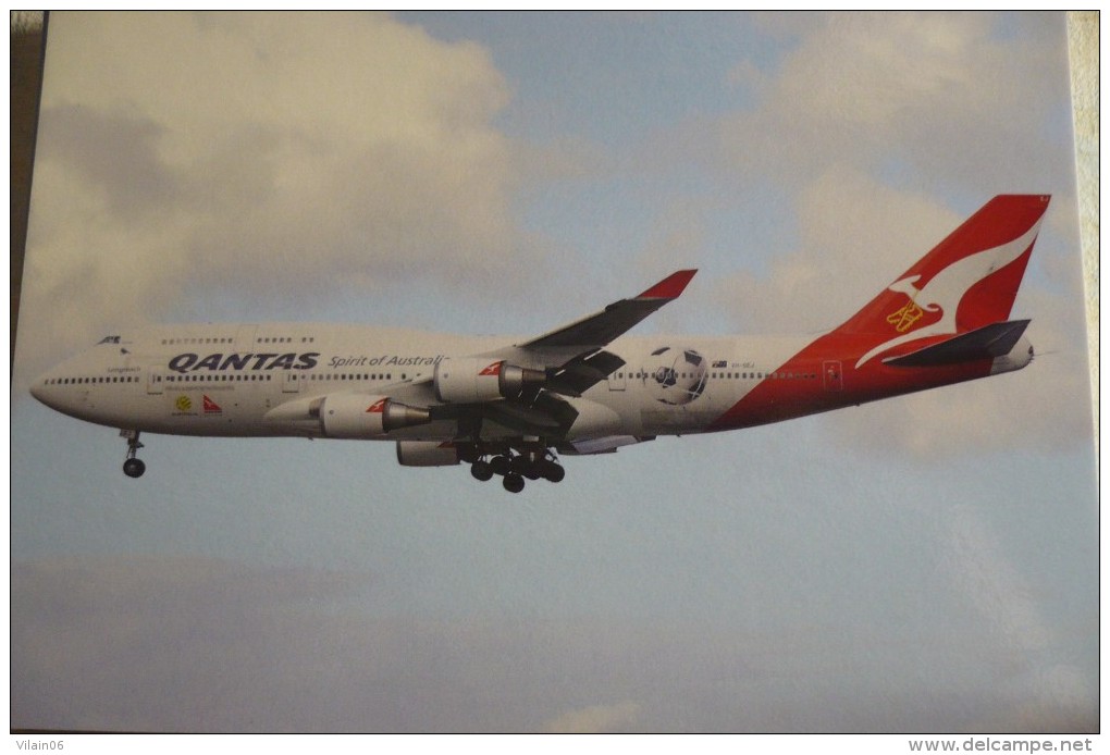 QANTAS  B 747 400   VH DEJ - 1946-....: Moderne