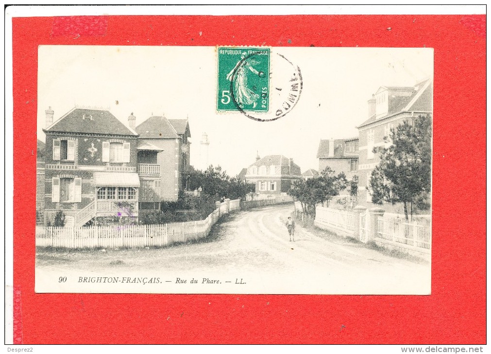 80 BRIGHTON FRANCAIS Cpa Animée Rue Du Phare      90 LL - Autres & Non Classés