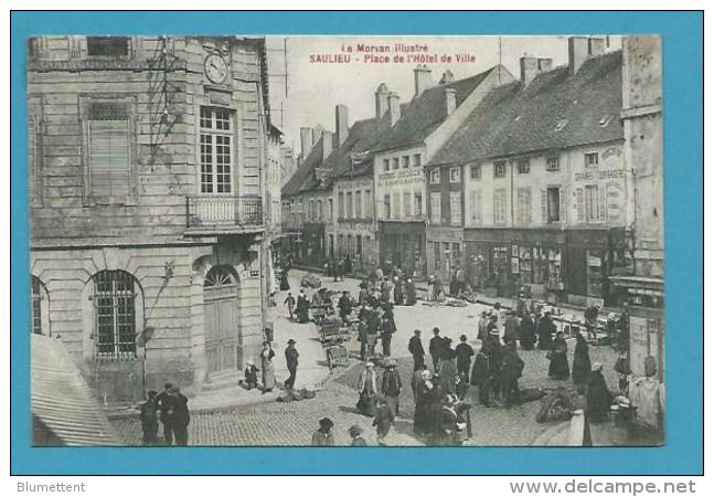 CPA - Métier Marchands Ambulants Marché Place De L'Hôtel De Ville SAULIEU 21 - Saulieu