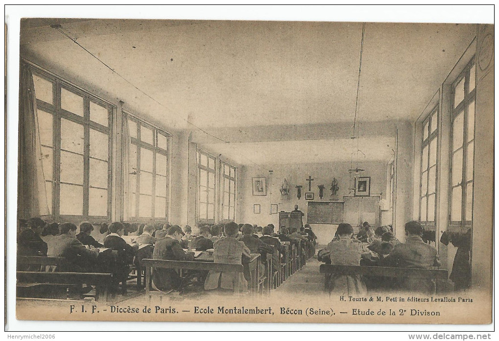 92 -courbevoie école Montalembert A Bécon étude écoliers De La 2e Division Diocèse De Paris 1923 - Courbevoie