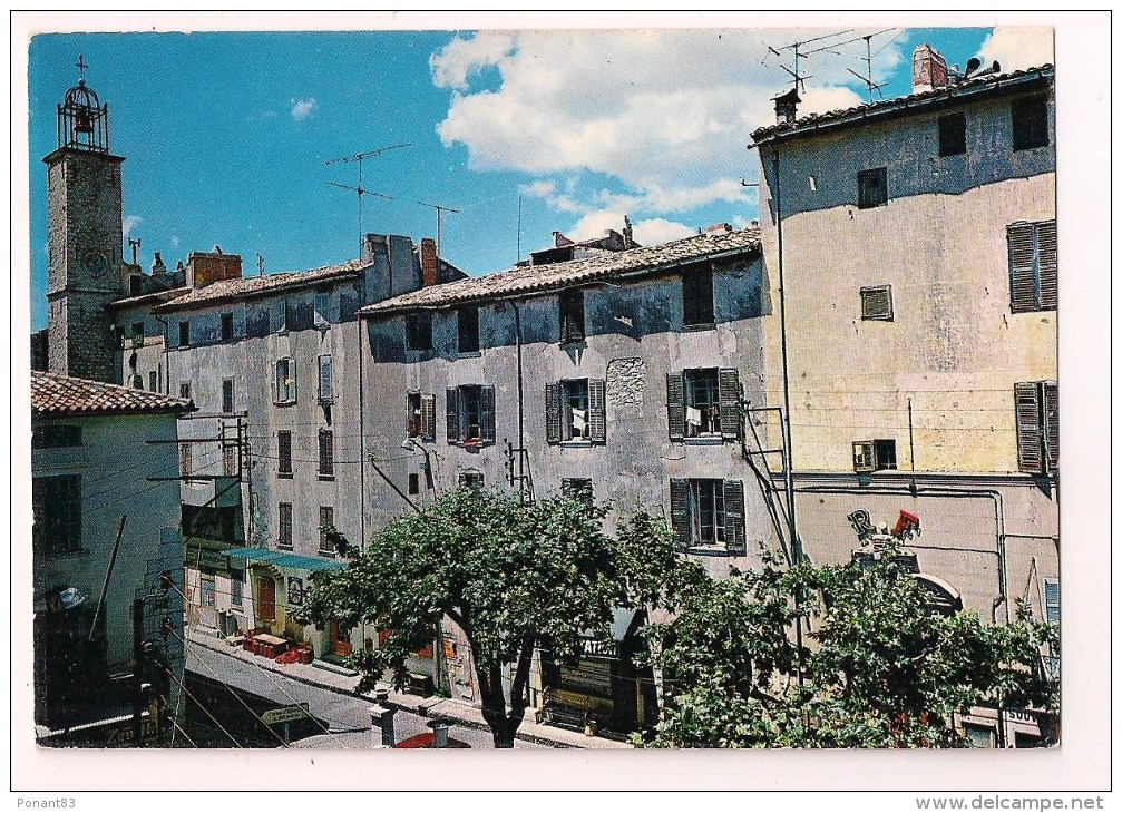 >> 83  - LA CADIERE : Le Vieux Village Provençal Avec Son Clocher - - Autres & Non Classés