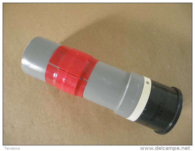 Grenade Lacrymogène Modèle G1 Inerte Avec Son Dispositif De Retard Pour Le Tir à 50 Mètres. - Equipement