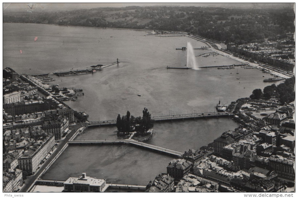 Genève - Genf - Vue Aerienne Avec Jet D'Eau - Genève