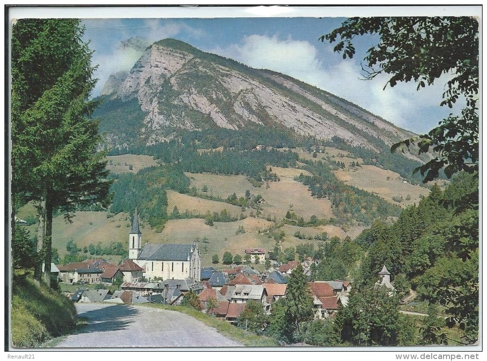 Saint-Pierre D'Entremont-Au Coeur De La Chartreuse-Vue-(CPM) - Saint-Pierre-d'Entremont