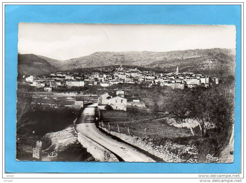 CALLAS DU VAR-entrée Du Village Et Vue Sur La Chapelle St Laurent - A  Voyagé En 1955-édition Combier - Callas