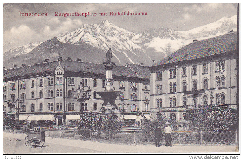 Innsbruck - Maragarethenplatz Mit Rudolfsbrunnen (animation, Triporteur, Fritz Gratl) - Innsbruck