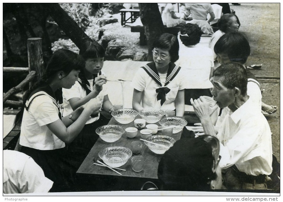 Japon Shimonoseki Vie Etudiante Japonais Ancienne Photo Snapshot Amateur 1958 - Anonymous Persons