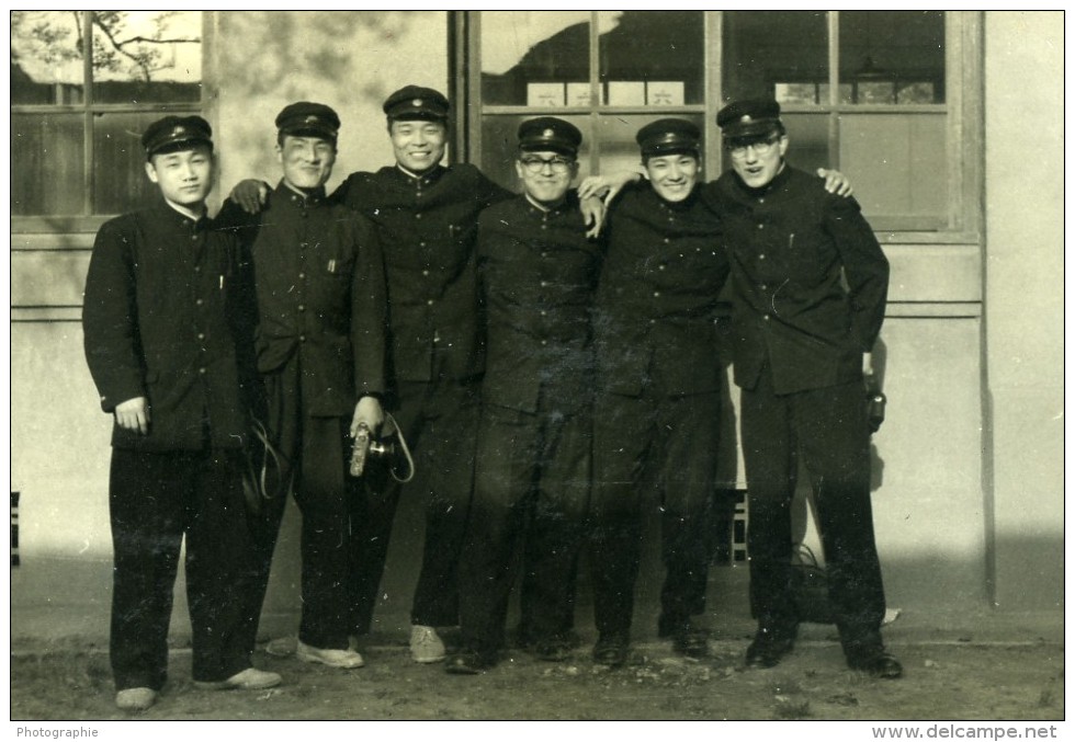 Japon Shimonoseki Vie Etudiante Japonais Ancienne Photo Snapshot Amateur 1958 - Anonymous Persons