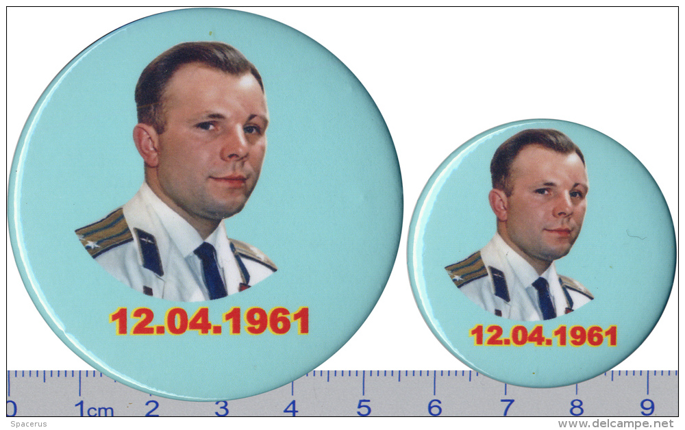 388 Space Soviet Russia Pins Badge Button Set GAGARIN FIRST Manned Flight (2 Pins) - Space