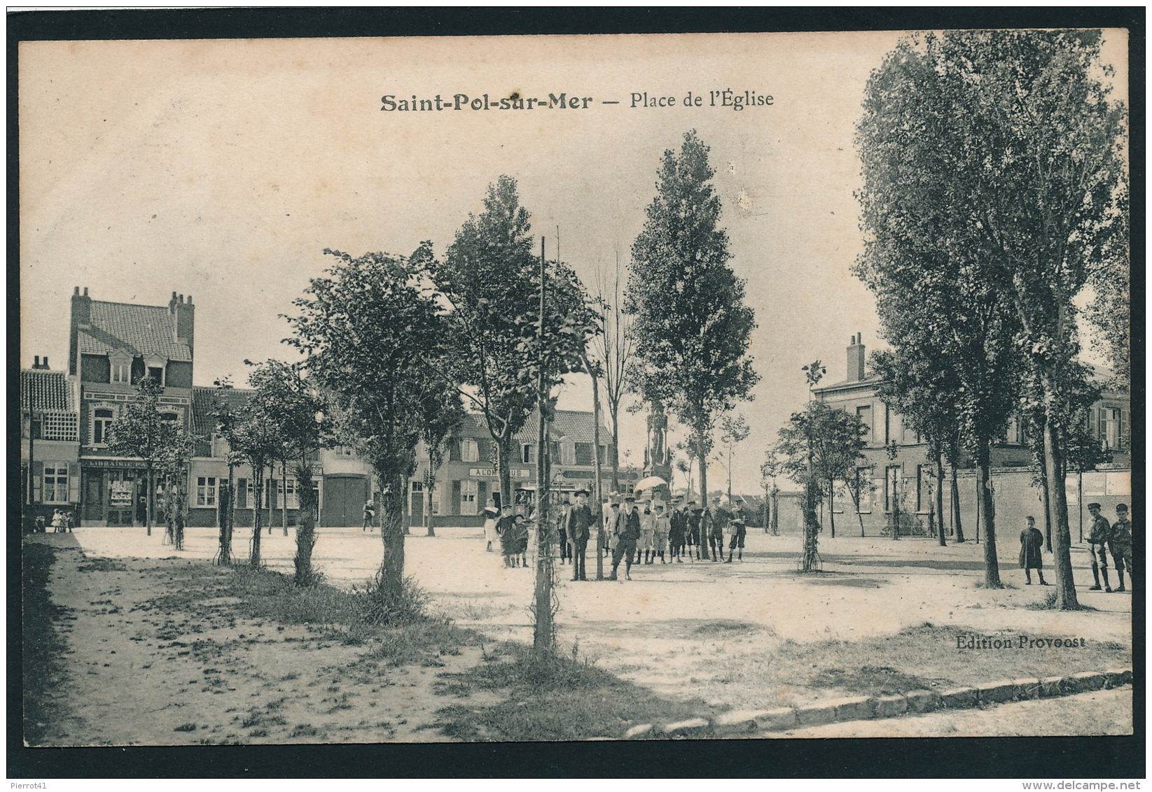 SAINT POL SUR MER - Place De L'Église - Saint Pol Sur Mer