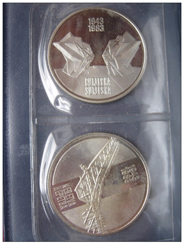 YUGOSLAVIA 2x Coins 10 Dinars 1983 Neretva & 10 Dinars 1983 Sutjeska Offical UNC Set In Folder - Yougoslavie