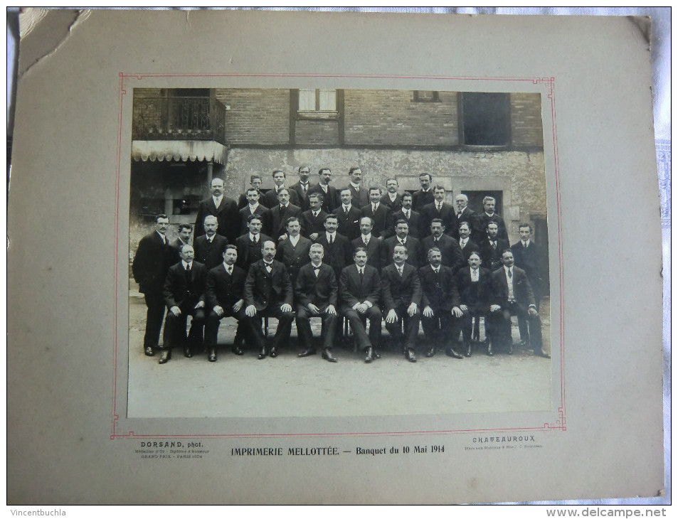 Chateauroux - Grande Photo Banquet Du 10 Mai 1914 Imprimerie Mellottée (29*23cm) Sur Cadre Carton - Mestieri