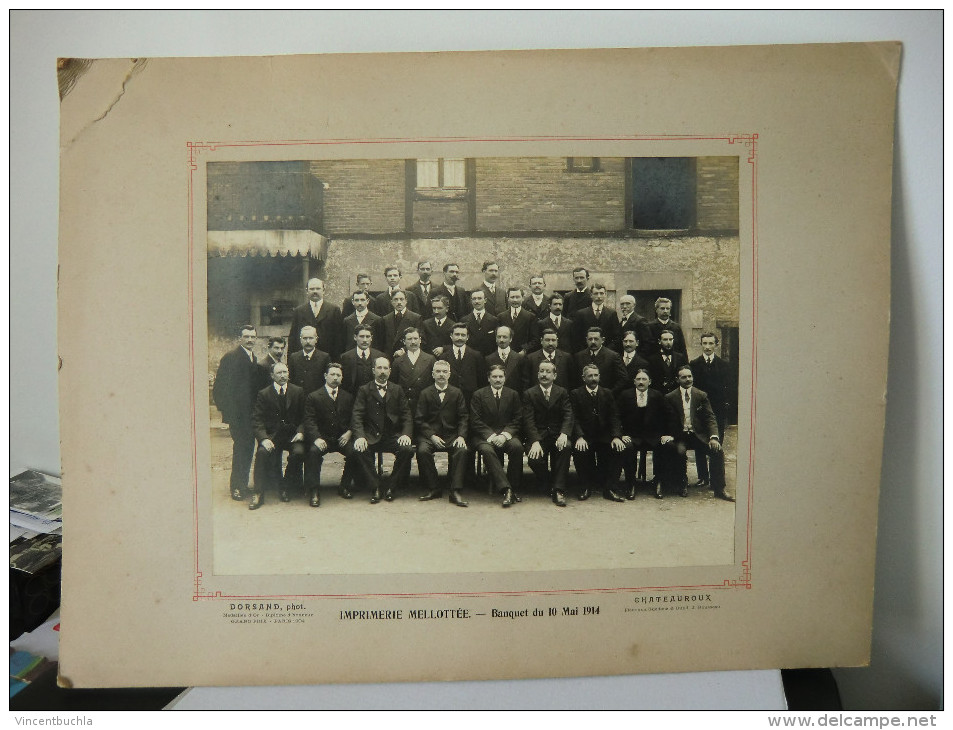 Chateauroux - Grande Photo Banquet Du 10 Mai 1914 Imprimerie Mellottée (29*23cm) Sur Cadre Carton - Mestieri