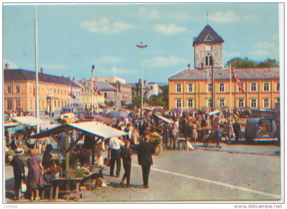 Norvège, Norge, Norway, Trondheim, Torget, Marché, Market Place, A Circulé En 1969, Ed. SAGA Kunstforlag AS N°1010 - Norvège