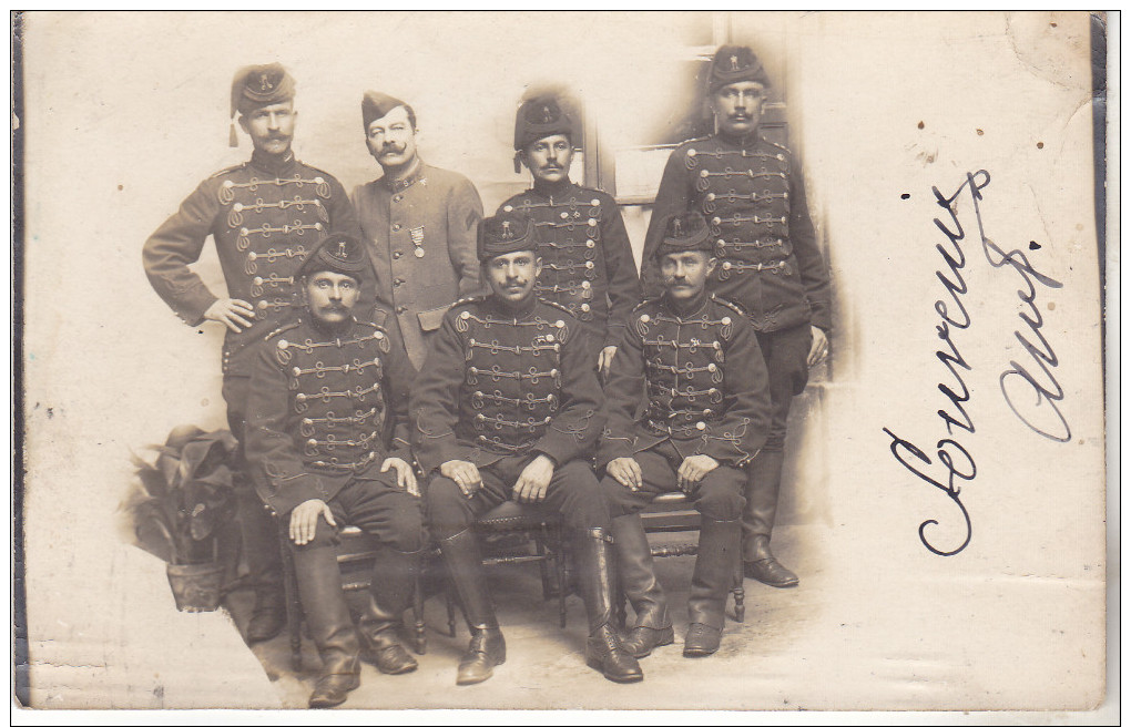 Militaria- Carte Photo Musiciens De La Musique Royale Serbe.Vers 1910. Tb état. - Uniformes