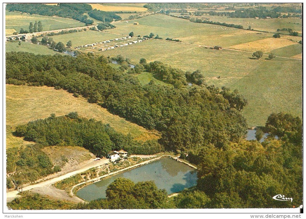 SOMME-LEUZE / NOISEUX (5377) : Vue Aérienne De L'étang Et Du Camping. CPSM. - Somme-Leuze