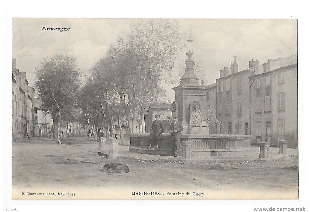 MARINGUES  (cpa 63)  Fontaine De Chéry - - Maringues