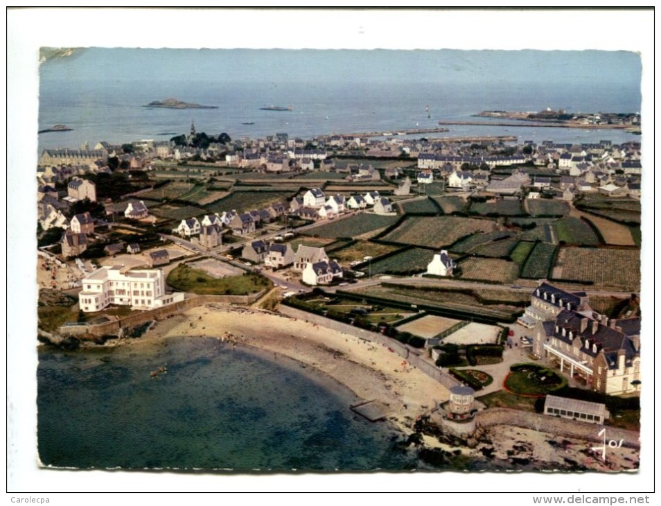 CP - ROSCOFF (29) La Plage Et L Institut Marin De Rockroum La Maison Saint Luc - Autres & Non Classés