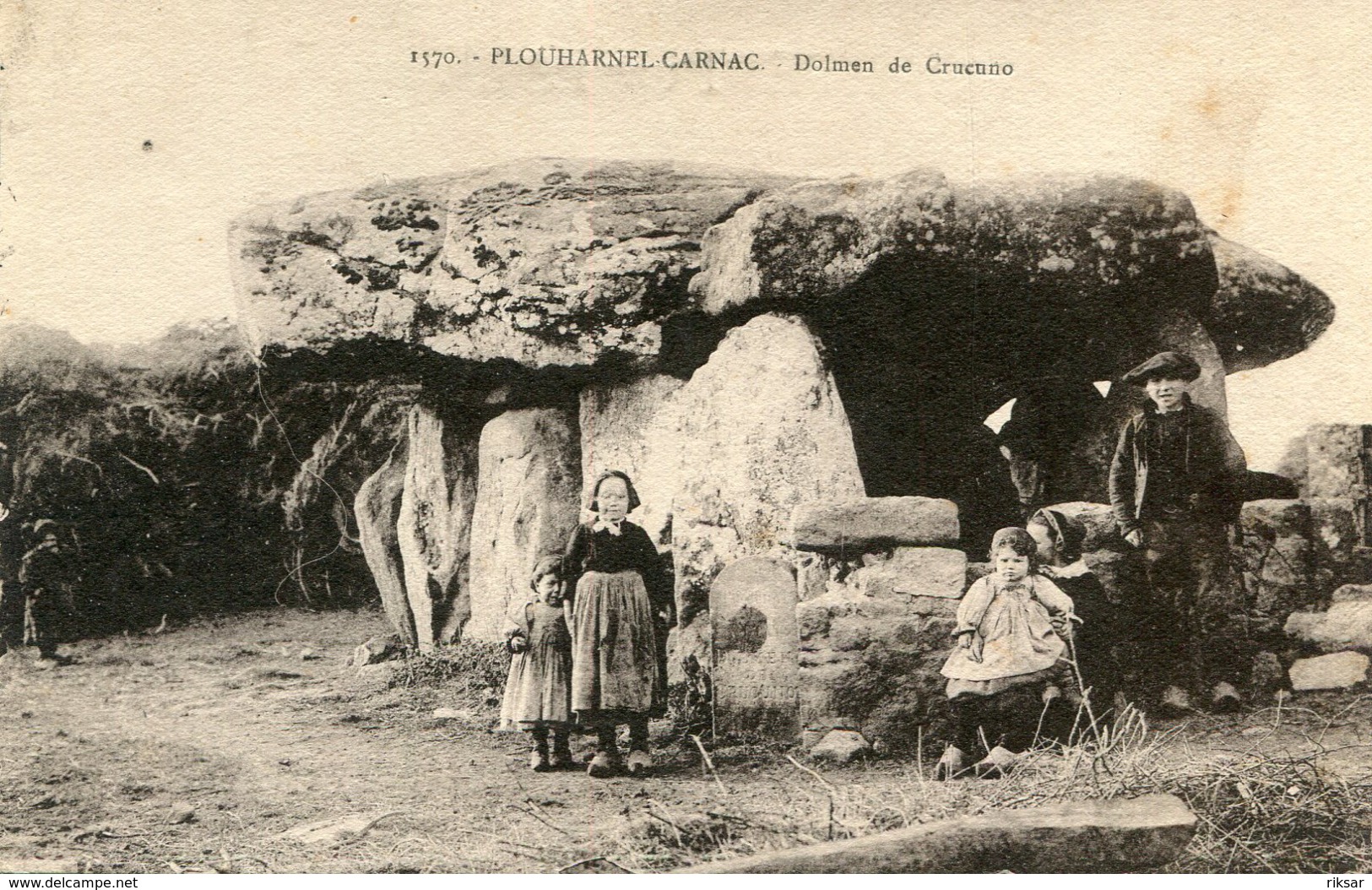 DOLMEN(PLOUHARNEL CARNAC) - Dolmen & Menhirs