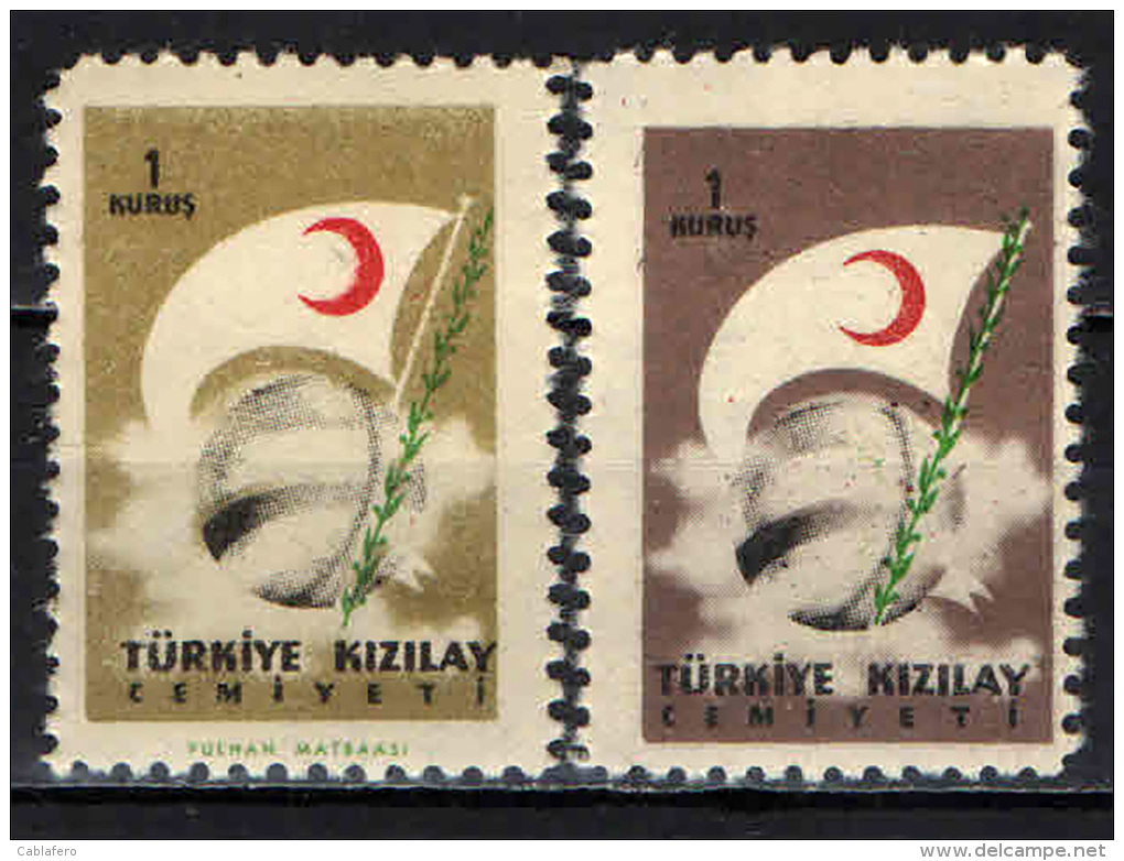 TURCHIA - 1957 - GLOBO E BANDIERA - NUOVI MNH - Timbres De Bienfaisance