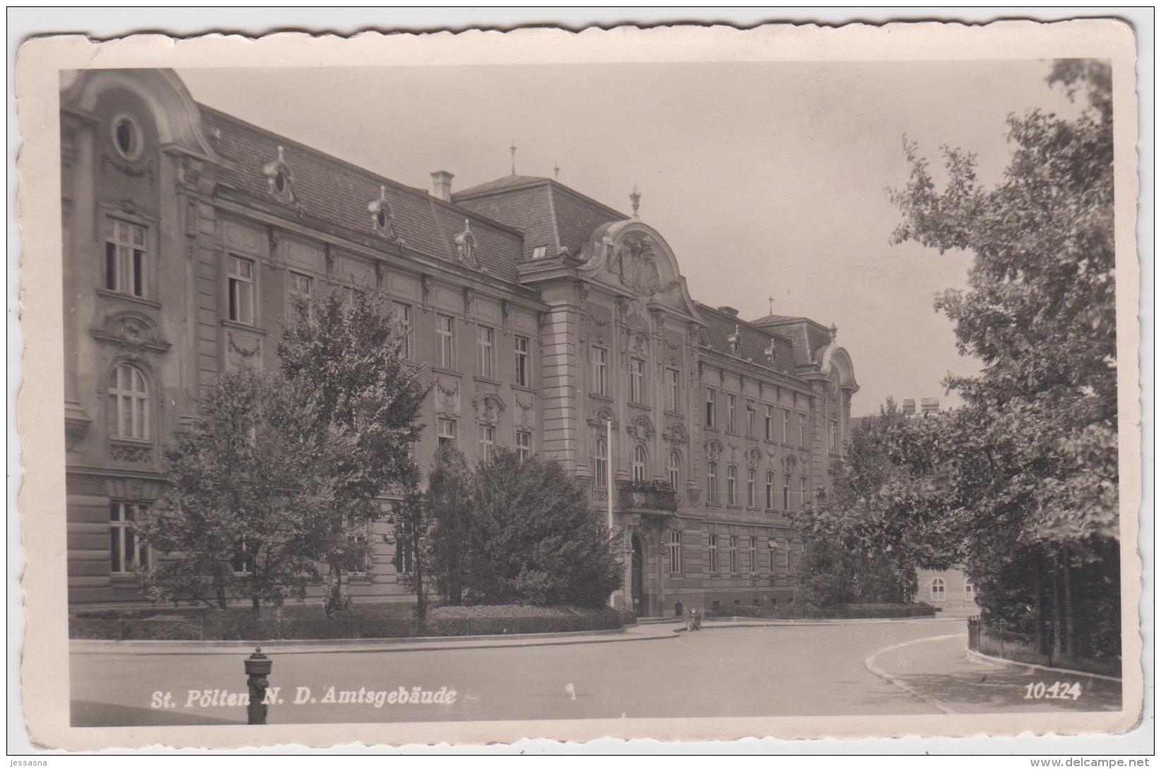 AK - ST. PÖLTEN - Amtsgebäude Der BH 1940 - St. Pölten