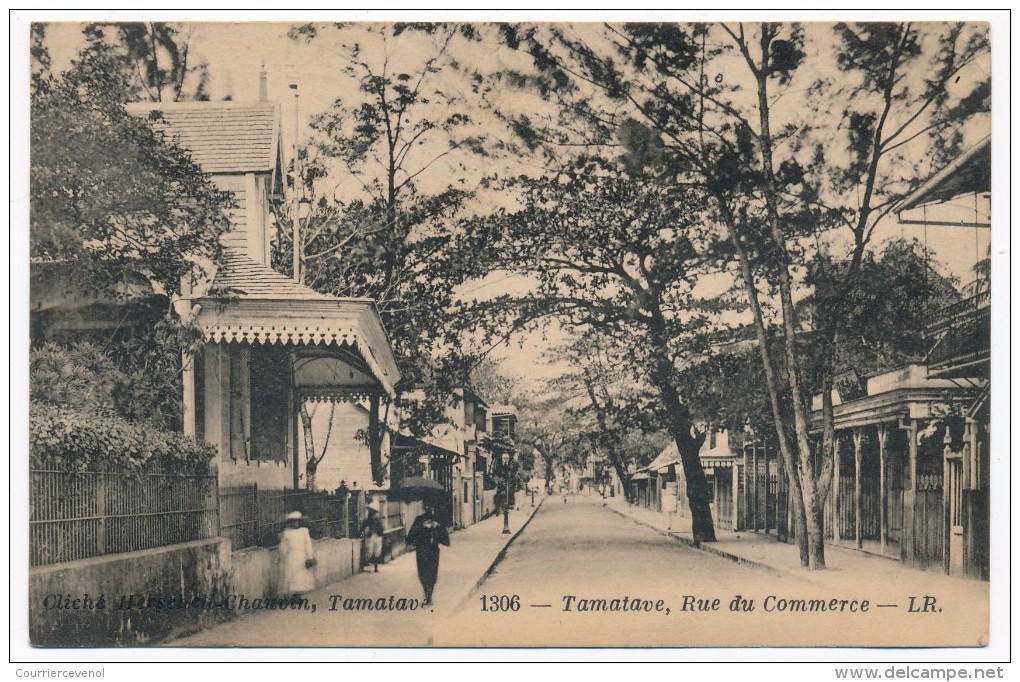 CPA - MADAGASCAR - Tamatave - Rue Du Commerce - Madagascar