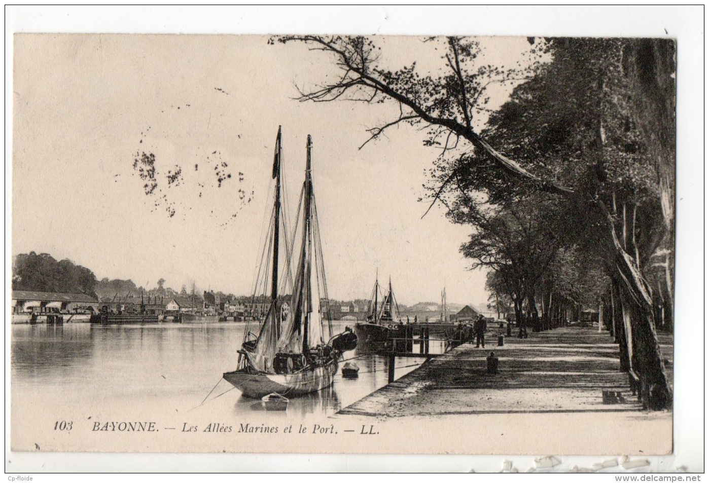 64 - BAYONNE . LES ALLÉES MARINES ET LE PORT - Réf. N°15017 - - Bayonne