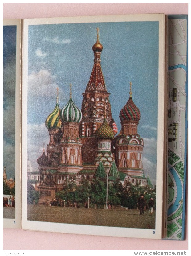 Moskou - Mockba Moscow ( CARNET with 23 Views, some take 2 pages / Look Photo for detail please ) Booklet Anno ? !!