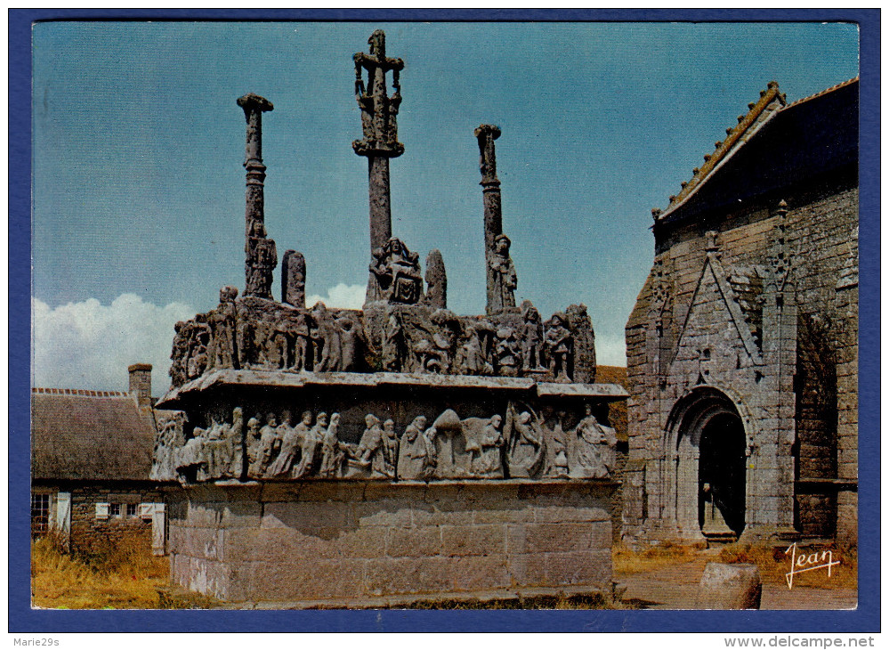 29 SAINT-JEAN-TROLIMON Calvaire Notre-Dame De Tronoën, Il Date De 1450-1460, C'est Le Plus Ancien De Bretagne - Saint-Jean-Trolimon