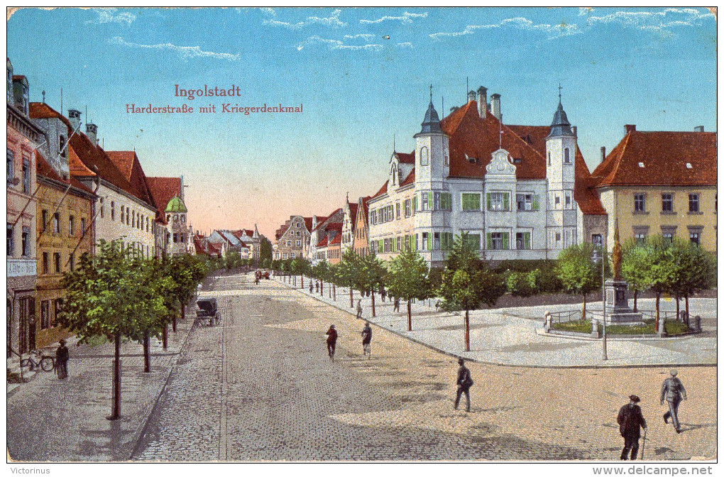 INGOLSTADT -  HARDERSTRASSE MIT KRIEGERDENKMAL -  1943 - Ingolstadt