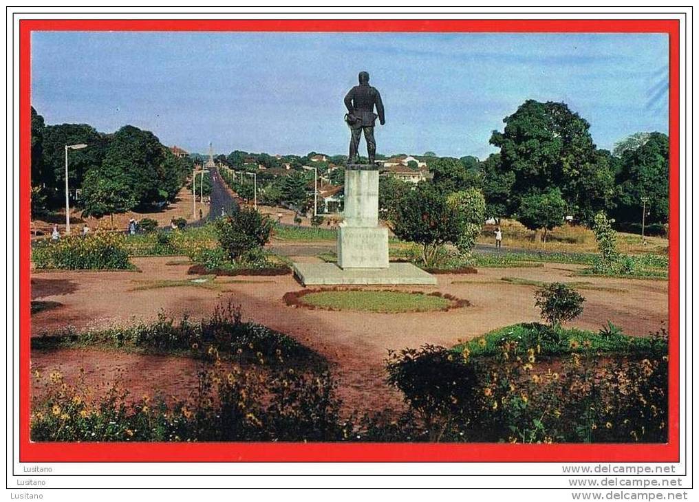 Guine Bissau Guinea Monumento Teixeira Pinto Portugal Ex Colony( 2 Scans ) Guinee - Guinea-Bissau