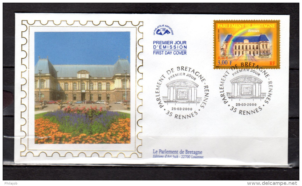 FRANCE : A SAISIR Lot N° 2 de 50 Enveloppes 1er jour DIFFERENTES en Soie de 1999 à 2001. Parfait état (mais fermées) FDC