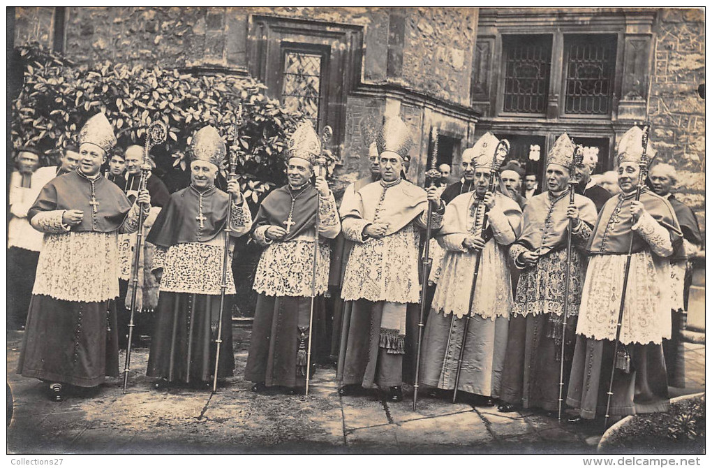 72 - LE MANS- LE GRABATOIRE -CARTE PHOTO.  EVEQUE -  - RELIGION - - Le Mans