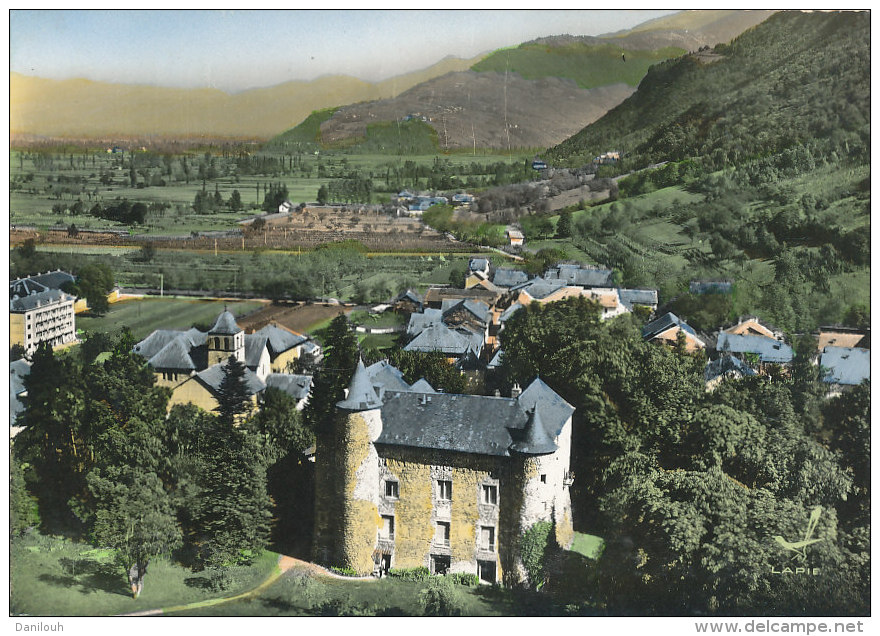 73 // CHAMOUX  Le Chateau  CPSM 3 - Chamoux Sur Gelon