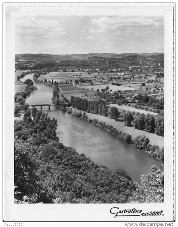 Format CPSM 24 Vallée De La Dordogne Vue De La Barre De  Domme - Autres & Non Classés