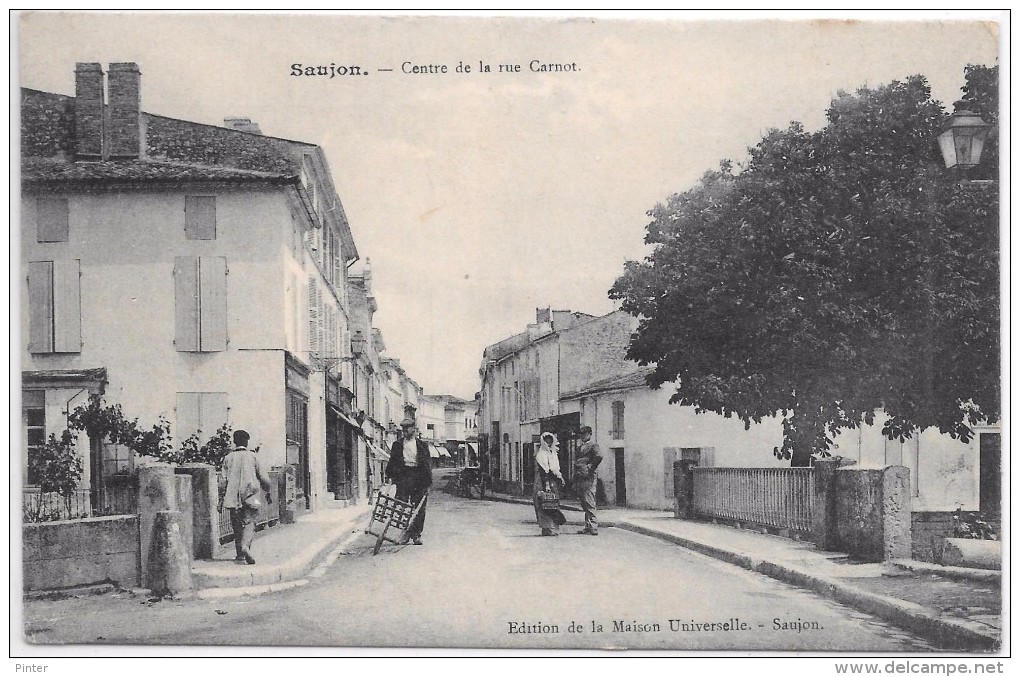 SAUJON - Centre De La Rue Carnot - Saujon