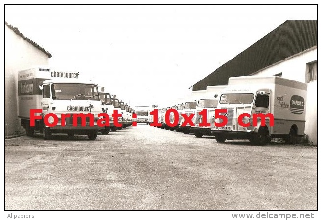 Reproduction D'une Photographie De Plusieurs Camions Pour Danone Et Chambourcy - Other & Unclassified