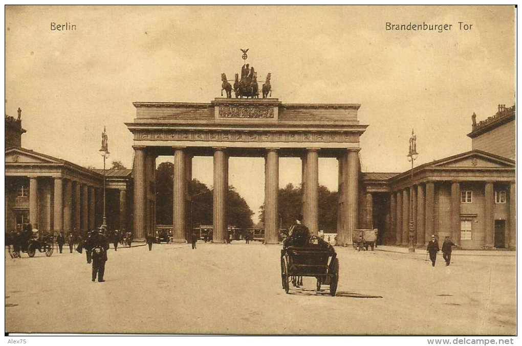 ALLEMAGNE - BERLIN  BRANDENBURGER TOR    (2) - Brandenburg