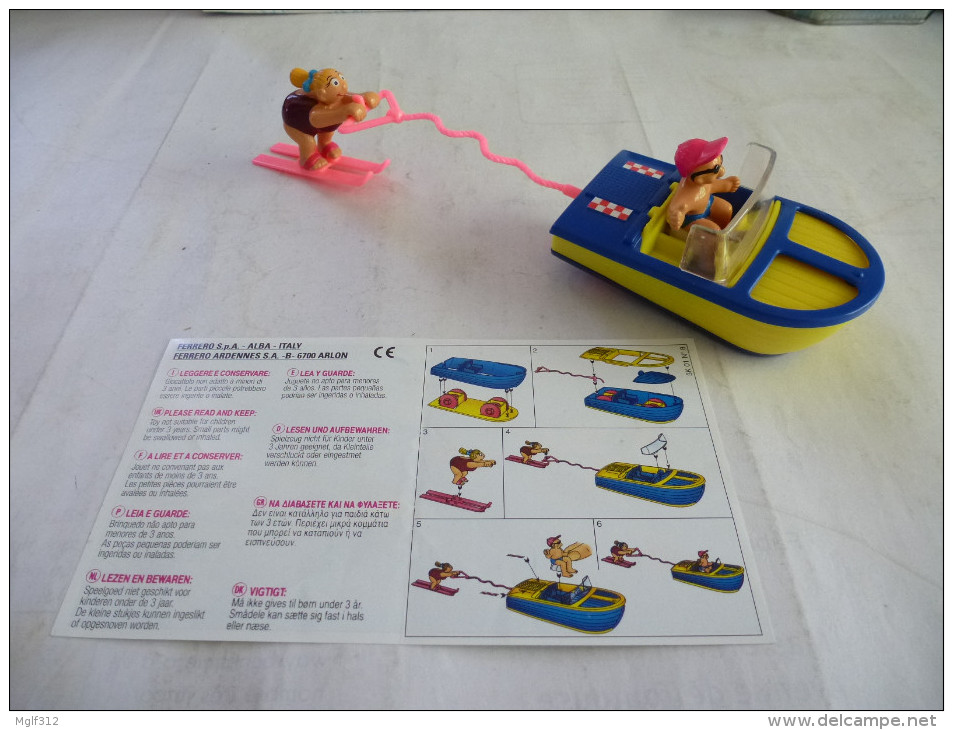 MAXI KINDER : BATEAU Et SKI NAUTIQUE - 3K 01 N° 8 - Détails Sur Le Scan - Maxi (Kinder-)