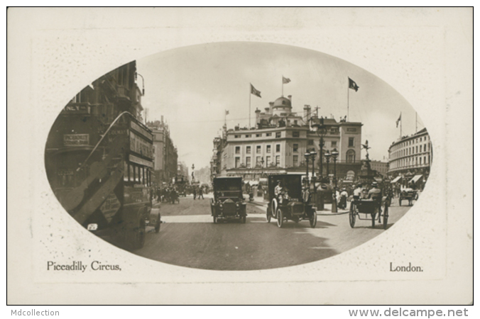 GB LONDON / Picadilly Circus / - Piccadilly Circus