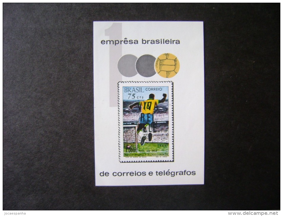 PELE - BRAZIL BLOCK TO COMMEMORATE 1000th GOL With Slogans "VIVA KING PELE", NOT OFFICIAL - Unused Stamps