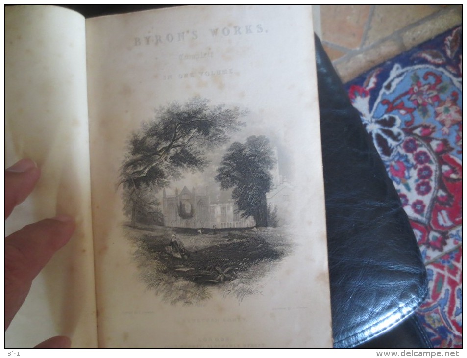 Byron´s Works-1852- COUVERTURE CUIR D´EPOQUE KNIBB LEAMINGTON- - Cultural