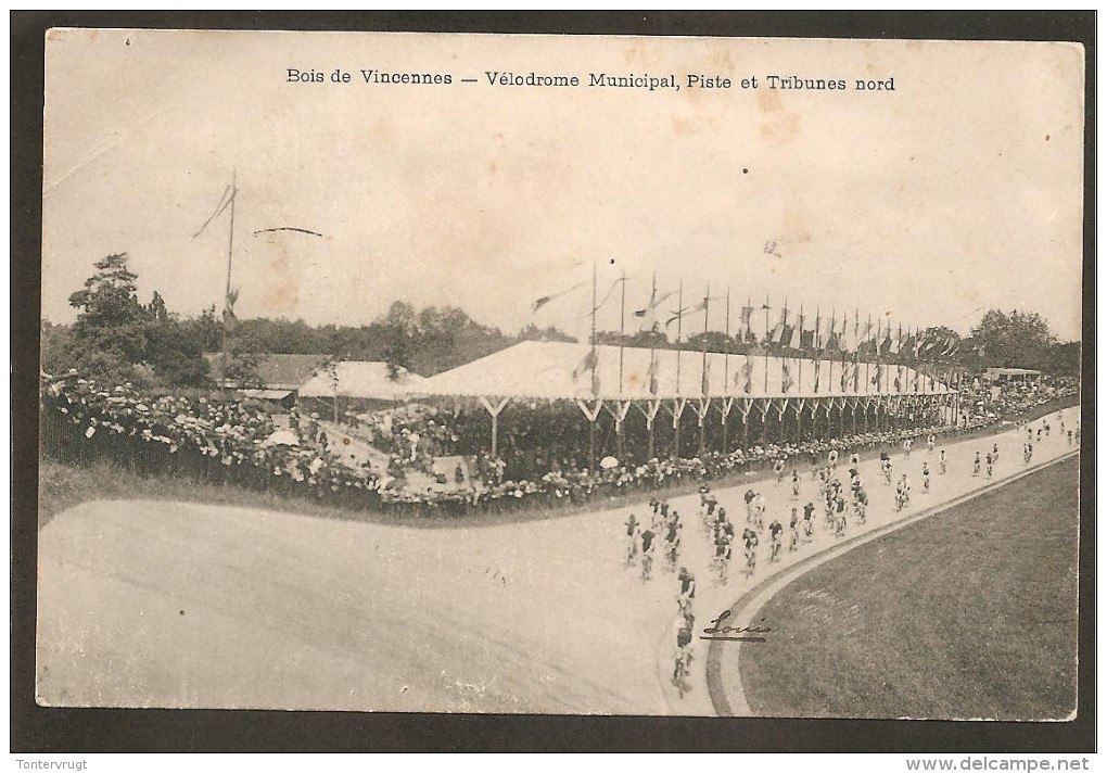 94 Vincennes. Vélodrome Municipal. Piste Et Tribunes Nord - Vincennes