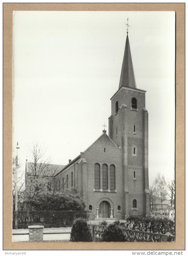 **   GEEL  -  TEN  AART   **  -  "  Kerk  St. Hubertus. " - Geel