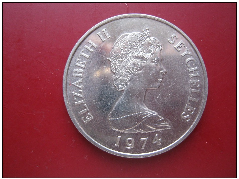 SEYCHELLES 1974 10 Rupees Green Sea Turtle Good Grade Crown Size Coin - Seychellen
