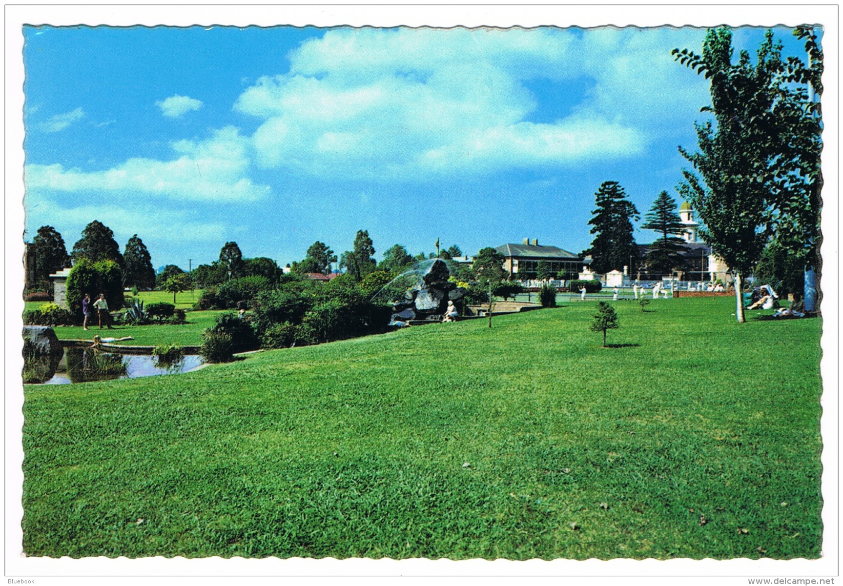 RB 1094 - Postcard - Memorial Park Liverpool - Sydney New South Wales - Australia - Sydney