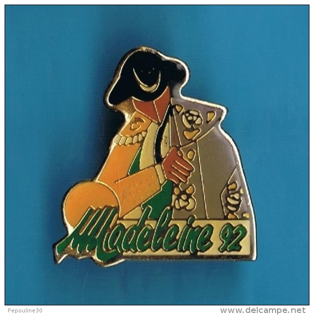 PIN&acute;S //  ** MADELEINE ** 92 ** - Tauromachie - Corrida