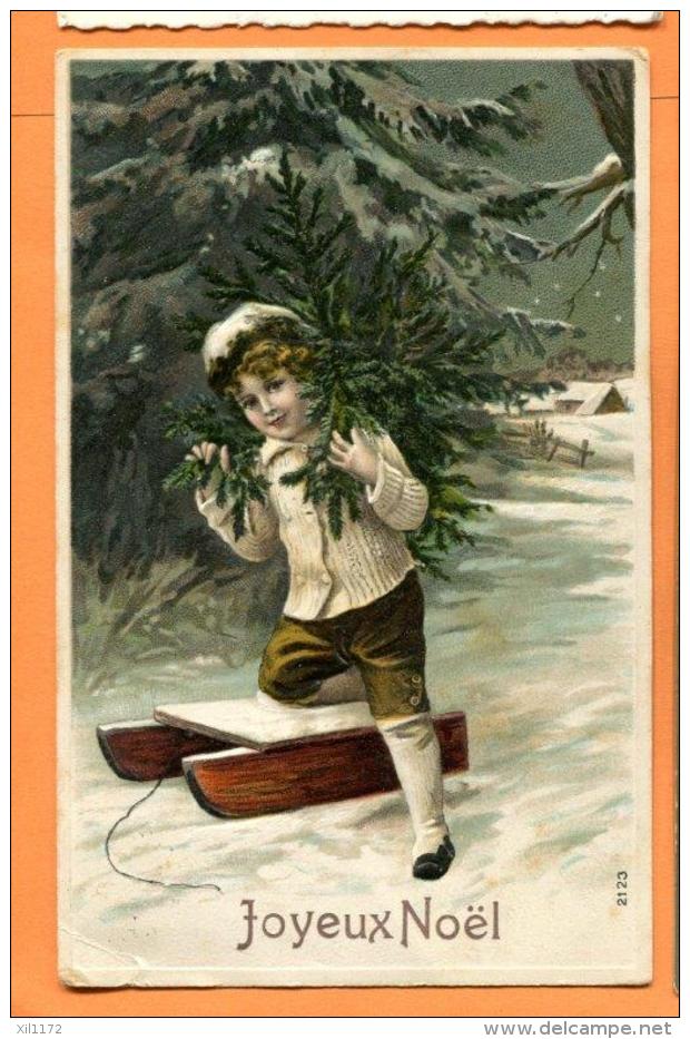 PCJ-25 Joyeux Noêl, Garçon Sur Une Luge Dans La Neige. Circulé En 1910 - Autres & Non Classés