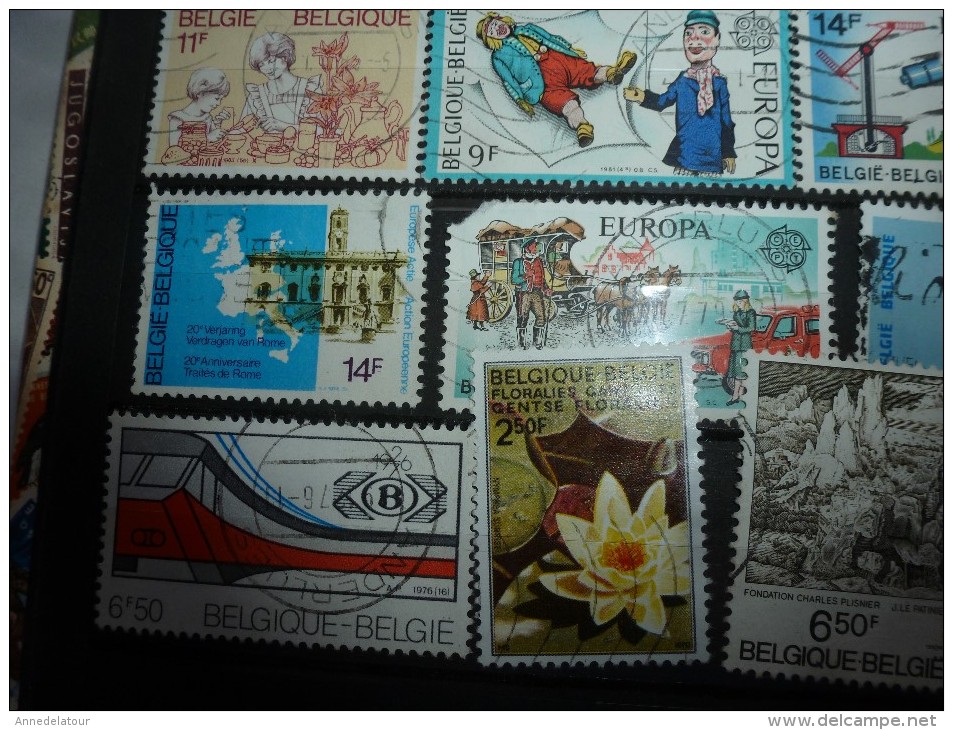 Album comprenant divers timbres anciens (Belgique,Australia,Andore,France,New-Zealand,Monaco dont Olympiades)